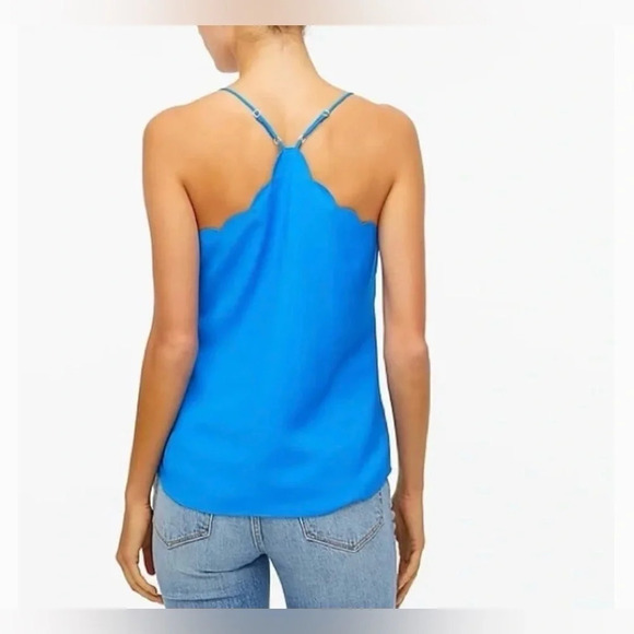 J crew NWT Scalloped Cami Top
Size 8
Pit to pit 18 3/4”
Length 25” - Picture 2 of 8